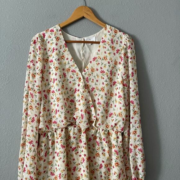 Lost Wonder Floral Romper‎ - Picture 5 of 7